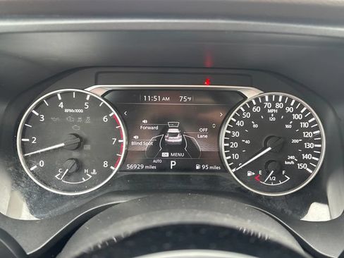 Used 2021 Nissan Rogue SV AWD/4WD image 13