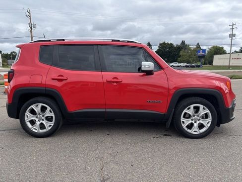 Used 2018 Jeep Renegade Limited image 8