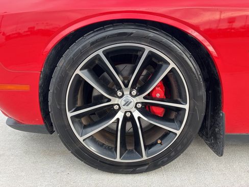 Used 2018 Dodge Challenger R/T Scat Pack image 11