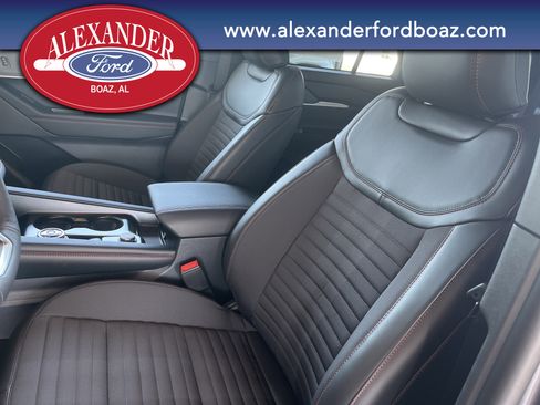 New 2026 Ford Explorer ST-Line image 12