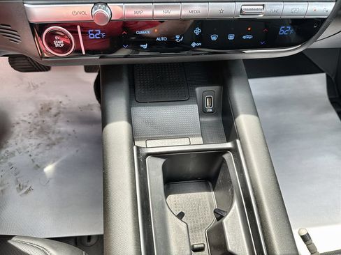 Certified 2024 Hyundai Ioniq 6 SEL AWD/4WD image 17