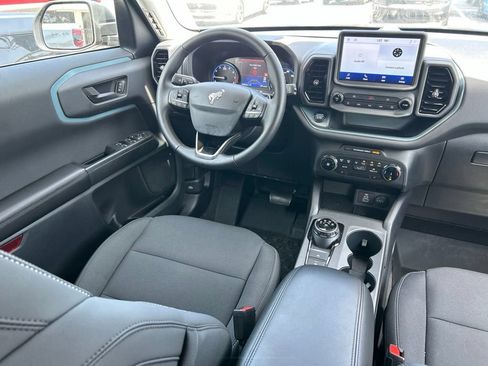 Used 2024 Ford Bronco Sport Badlands AWD/4WD image 9