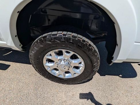 Used 2020 RAM 3500 Laramie AWD/4WD image 10