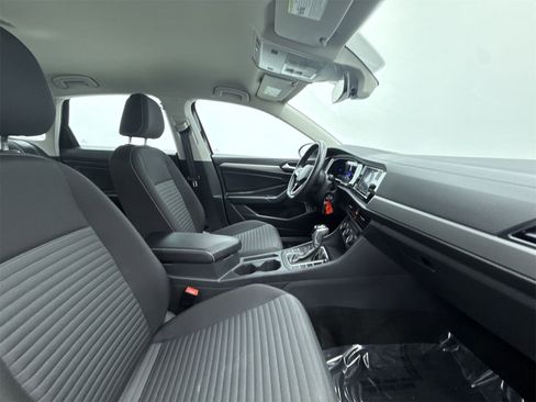 Used 2023 Volkswagen Jetta S image 14