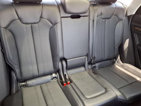 Used 2018 Audi Q5 Prestige AWD/4WD image 25