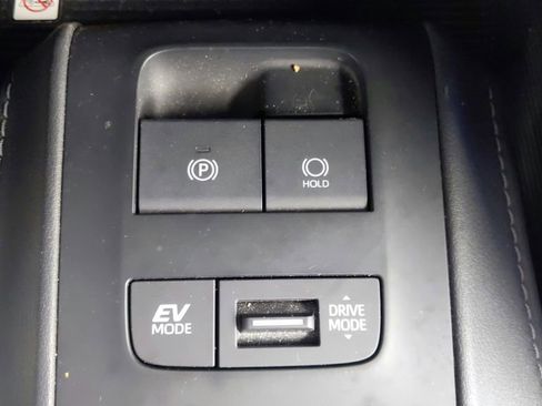 Used 2021 Toyota Venza Limited w/ Advanced Technology Package AWD/4WD image 26