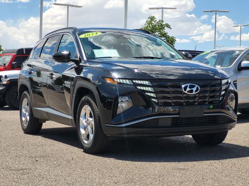 Used 2024 Hyundai Tucson SEL AWD/4WD image 3