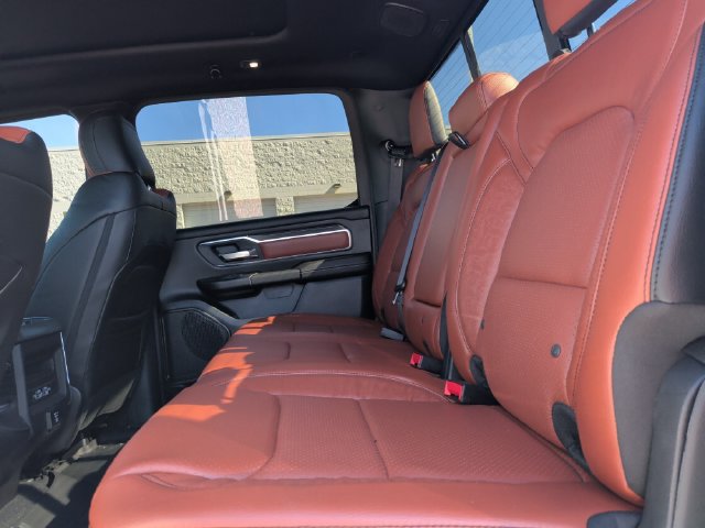 Used 2026 RAM 1500 4x4 Crew Cab image 23