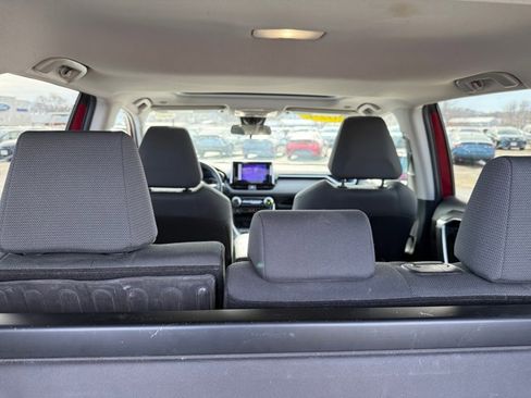 Used 2024 Toyota RAV4 XLE w/ Convenience Package image 20