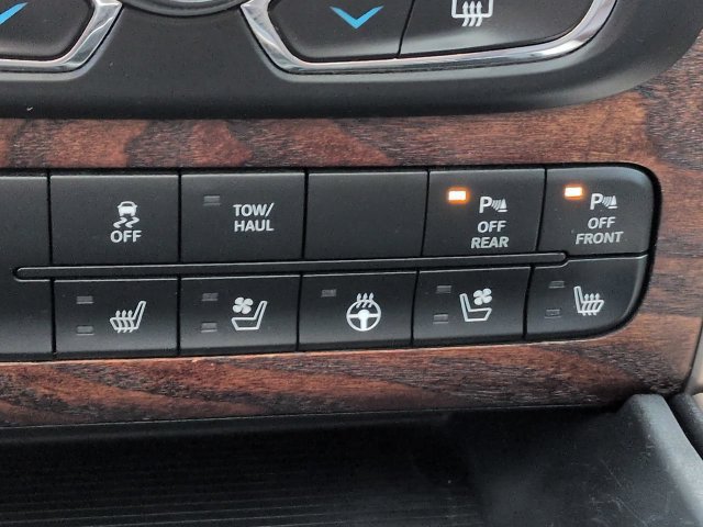 Used 2017 RAM 1500 Laramie Longhorn RWD image 26