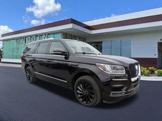 Used 2021 Lincoln Navigator L Reserve video 3