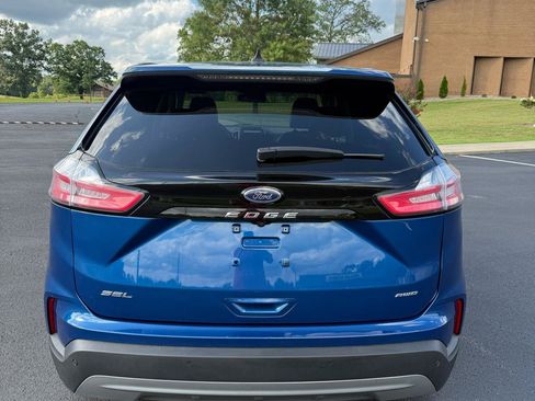 Used 2024 Ford Edge SEL AWD/4WD image 8