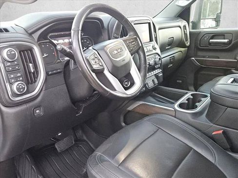 Used 2020 GMC Sierra 2500 SLT w/ SLT Premium Plus Package AWD/4WD image 10