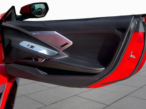 Certified 2021 Chevrolet Corvette Stingray Premium Conv w/ Z51 Performance Package RWD image 18