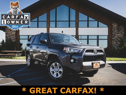 Used 2019 Toyota 4Runner SR5 AWD/4WD image 1
