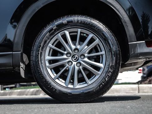 Used 2017 MAZDA CX-5 Touring FWD image 17
