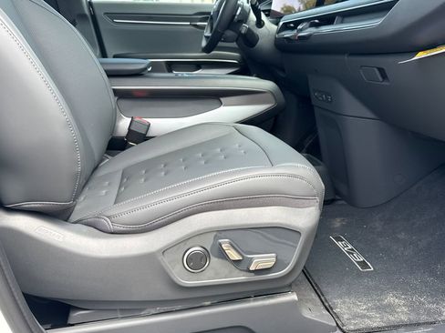 New 2026 Kia EV9 Wind AWD/4WD image 13