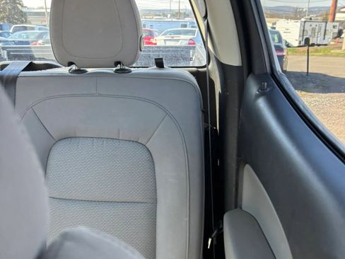 Used 2017 Chevrolet Colorado W/T w/ WT Convenience Package image 25