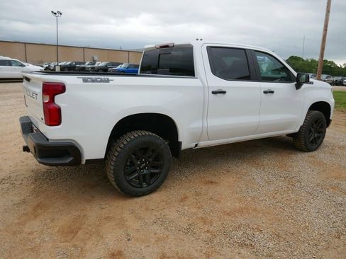 New 2026 Chevrolet Silverado 1500 LT Trail Boss w/ Convenience Package II AWD/4WD image 5