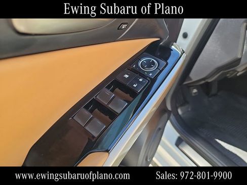Used 2020 Lexus IS 300 w/ Navigation Package RWD image 12