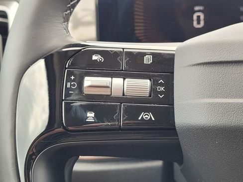 New 2026 Kia Sorento LX FWD image 20