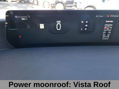 Used 2025 Ford Expedition Platinum w/ Driver's Package image 10