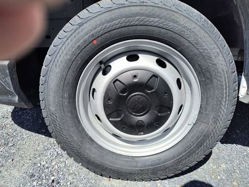 New 2025 Ford Transit 250 Low Roof image 49