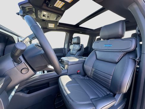 New 2026 Ford F350 Platinum image 15