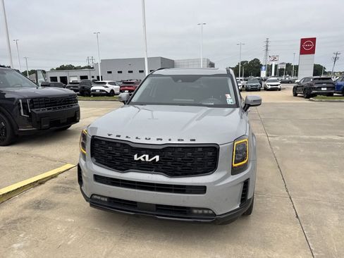 Used 2022 Kia Telluride SX w/ SX Prestige Package AWD/4WD image 4