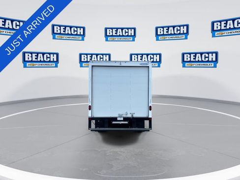New 2026 Chevrolet Express 4500 w/ Power Convenience Package RWD image 7