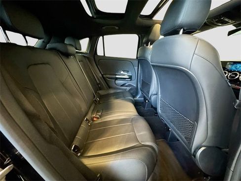 Certified 2022 Mercedes-Benz GLA 250 4MATIC image 27