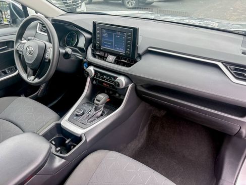 Used 2022 Toyota RAV4 XLE w/ Convenience Package AWD/4WD image 26