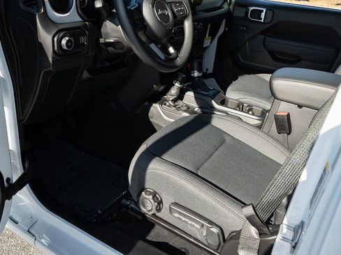 New 2026 Jeep Wrangler Unlimited Sport AWD/4WD image 17
