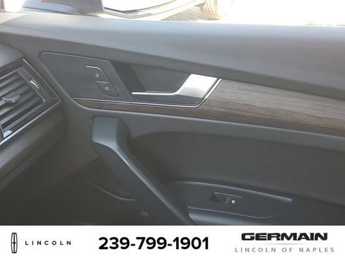 Used 2024 Audi Q5 2.0T Premium w/ Convenience Package image 28