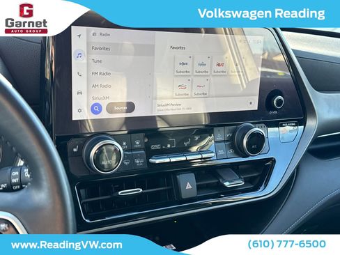 Used 2024 Toyota Highlander XLE image 20