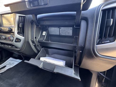 Used 2017 GMC Sierra 1500 SLE image 18