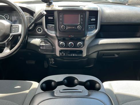 Used 2020 RAM 2500 Big Horn AWD/4WD image 14