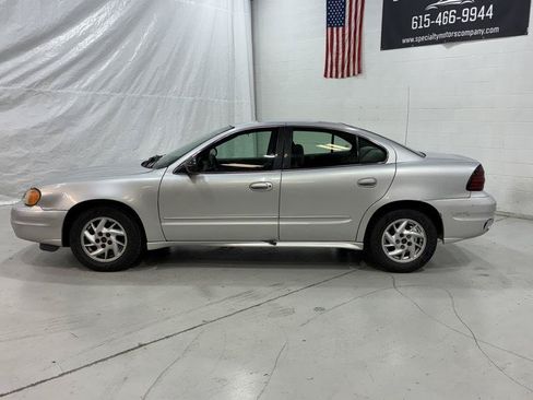 Used 2004 Pontiac Grand Am SE FWD image 8