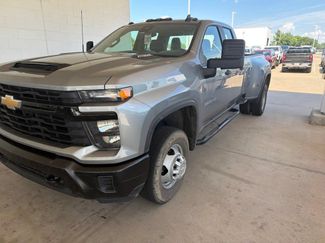 Used 2025 Chevrolet Silverado 3500 W/T AWD/4WD video 1