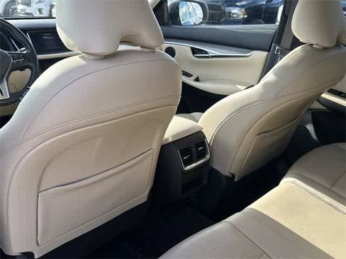 Certified 2022 INFINITI QX50 Luxe image 13