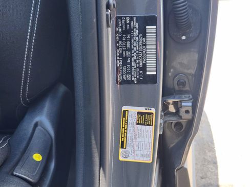 Used 2025 Hyundai Venue SEL FWD image 27