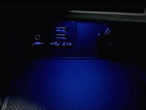 Used 2019 Subaru Forester Limited AWD/4WD image 33