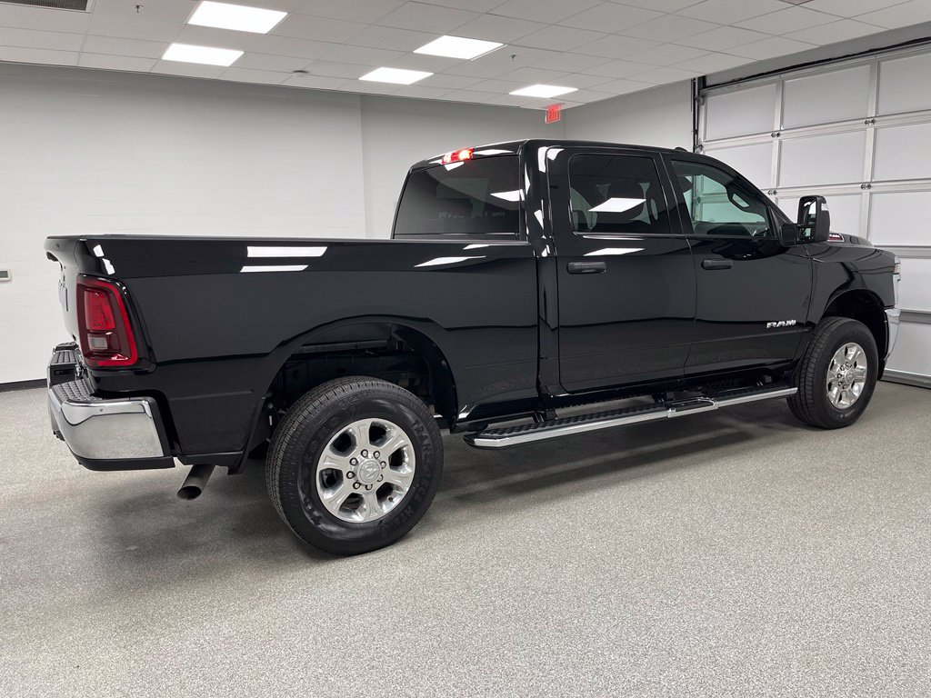 Used 2026 RAM 2500 Big Horn AWD/4WD image 10