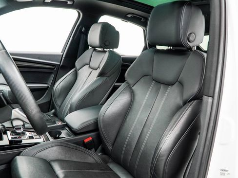 Used 2023 Audi SQ5 Premium Plus w/ Premium Plus Package image 42