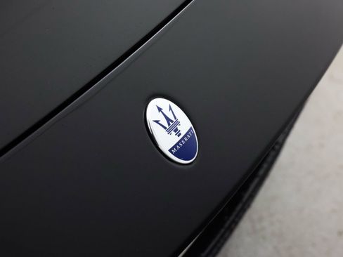 Used 2024 Maserati GranTurismo Trofeo image 14