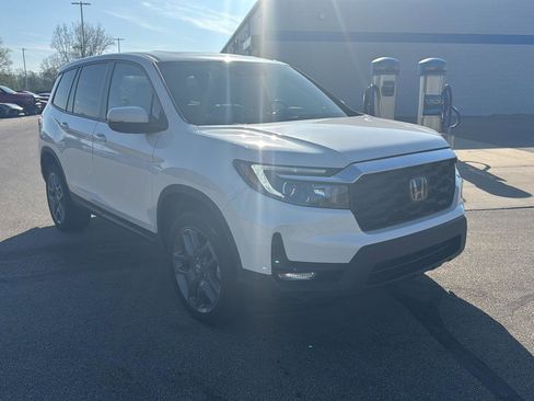Used 2023 Honda Passport EX-L image 9