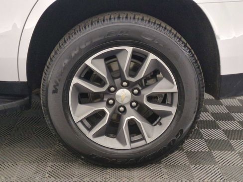 Used 2023 Chevrolet Tahoe LT w/ Luxury Package image 11