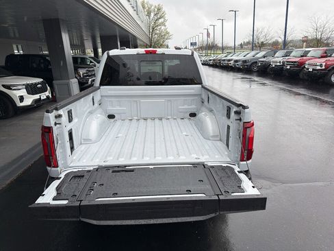 New 2025 Ford F150 Platinum image 7