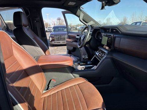 Certified 2023 GMC Sierra 1500 Denali Ultimate image 35