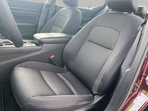 Used 2024 Nissan Altima 2.5 SV image 29